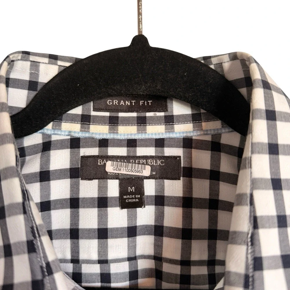 Banana Republic Men's Navy Check Dress Shirt Classic Smart Casual‎